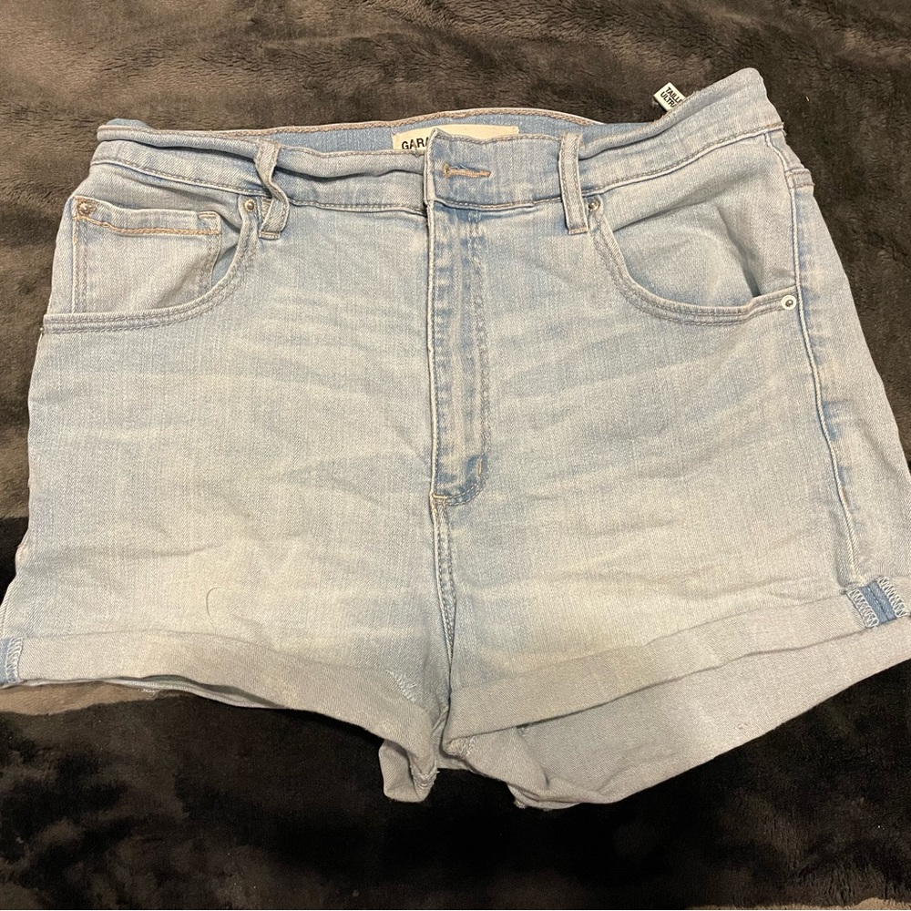 Garage shorts